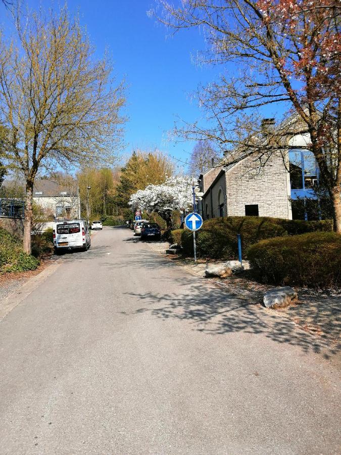 Durbuy, Ses Ruelles Pittoresques, 2Eme Etape Exterior photo